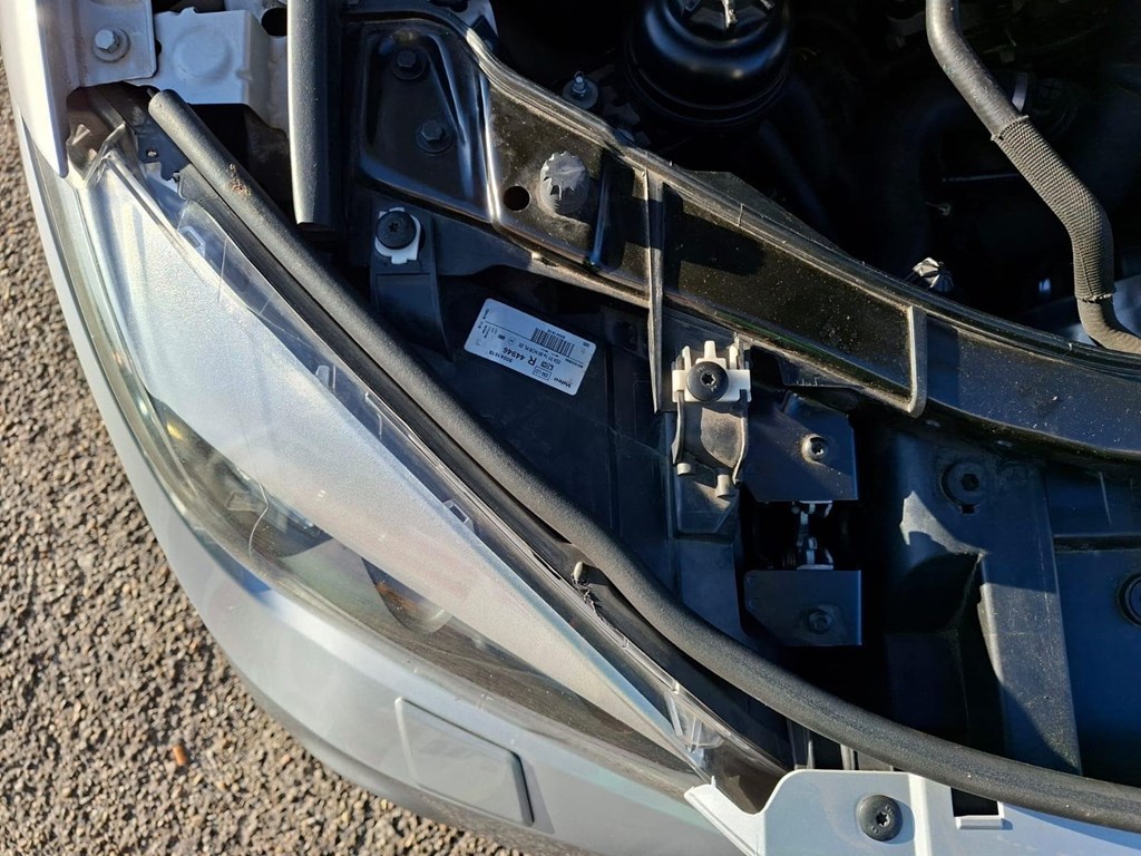 Foto 19 BMW X1 2.8i