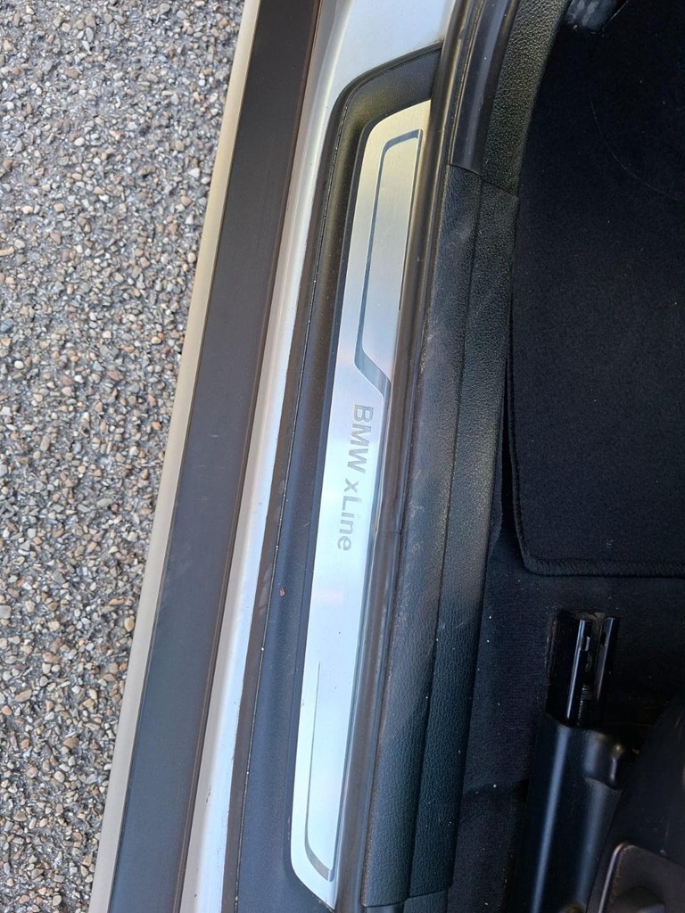 Foto 23 BMW X1 2.8i