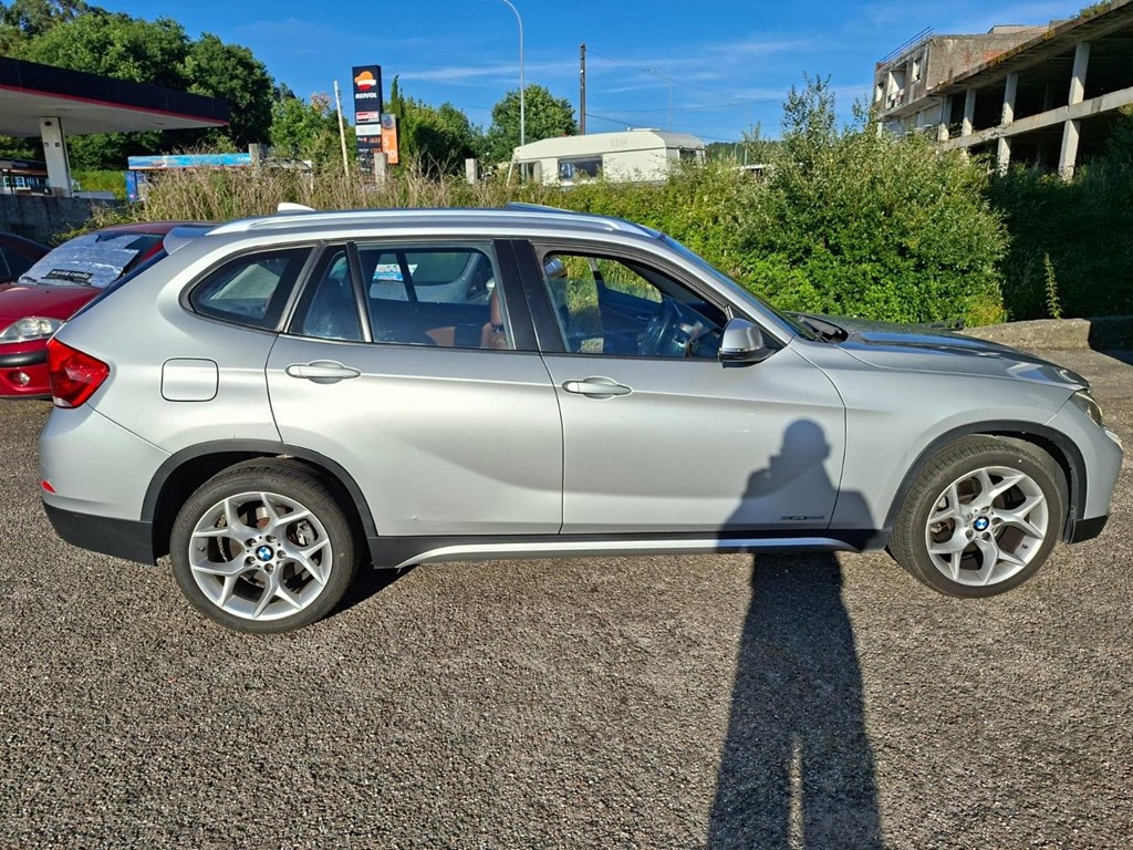 Foto 3 BMW X1 2.8i