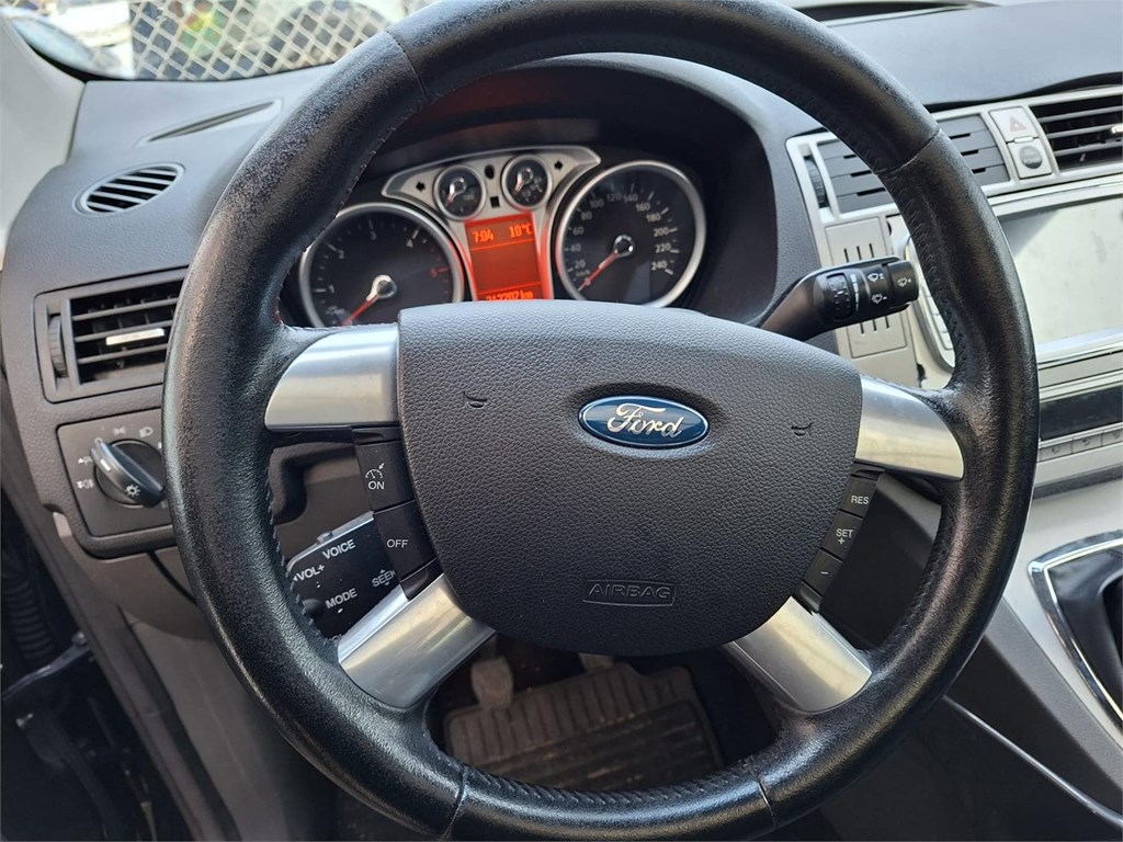 Foto 6 FORD KUGA 