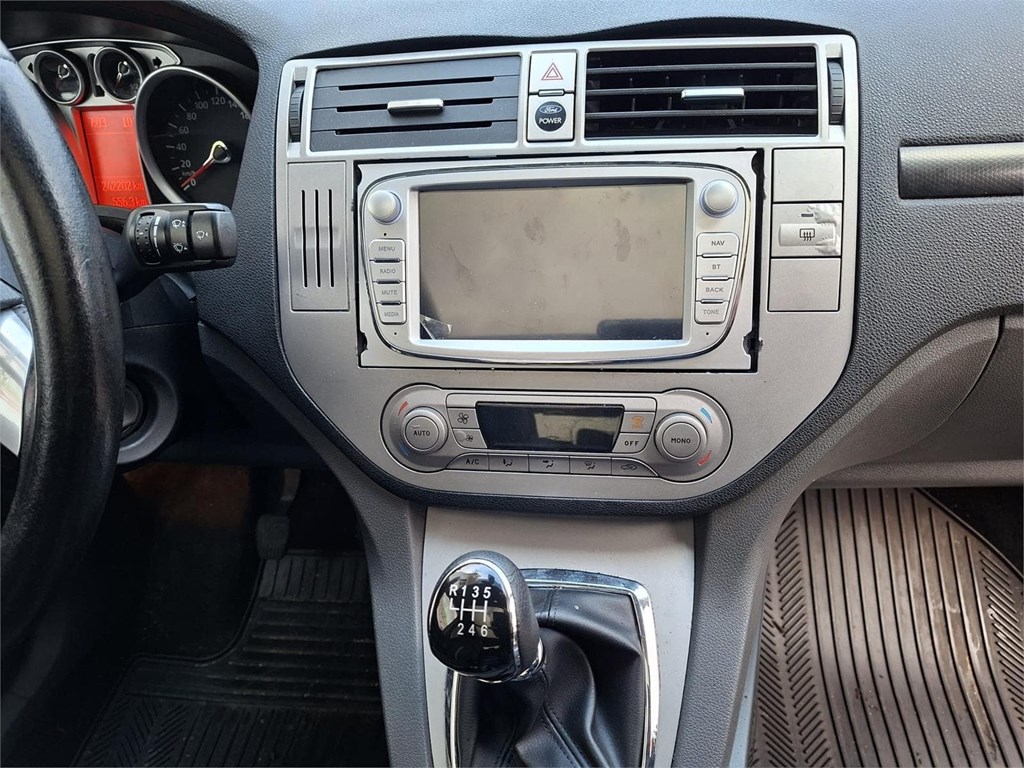 Foto 8 FORD KUGA 