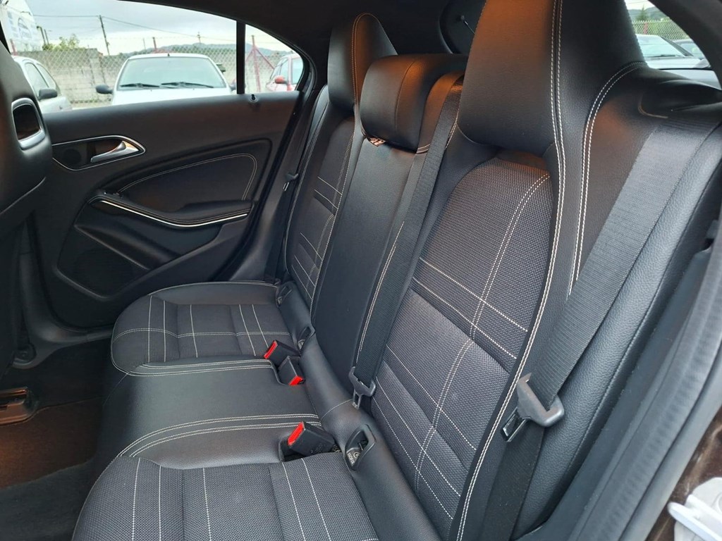 Foto 11 MERCEDES A200D