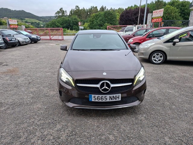 MERCEDES A200D