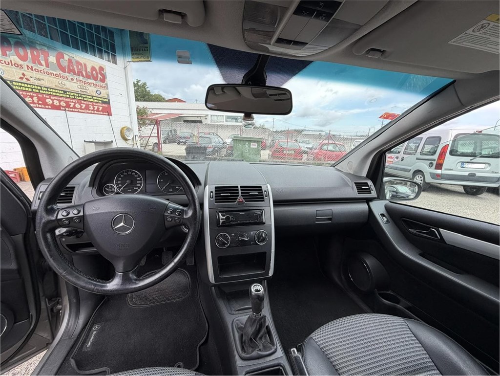 Foto 5 MERCEDES BENZ A 180 CDI