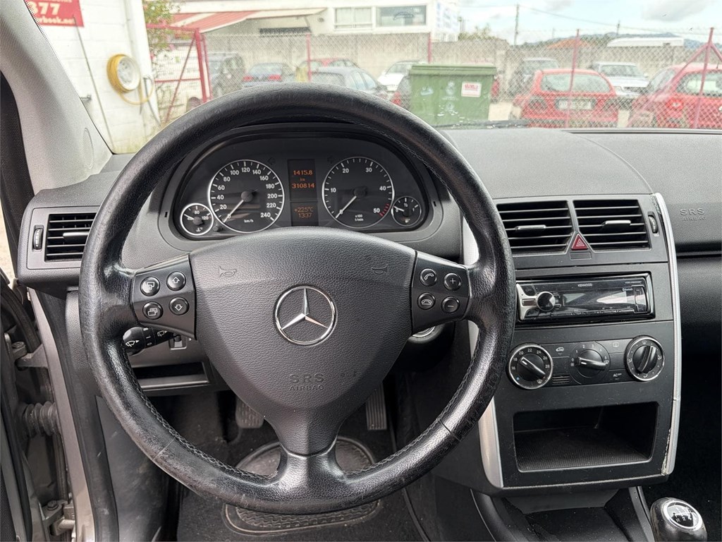 Foto 7 MERCEDES BENZ A 180 CDI