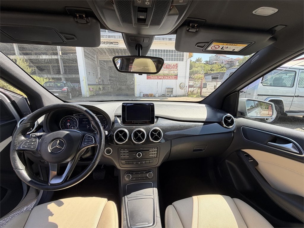 Foto 8 MERCEDES BENZ B 180 D 