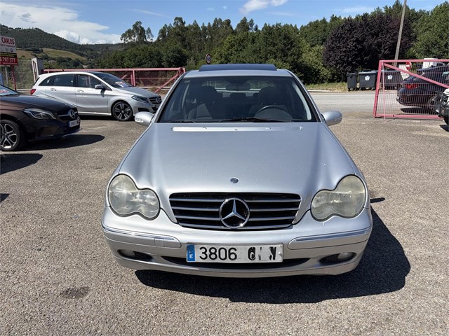 MERCEDES BENZ C 220 CDI