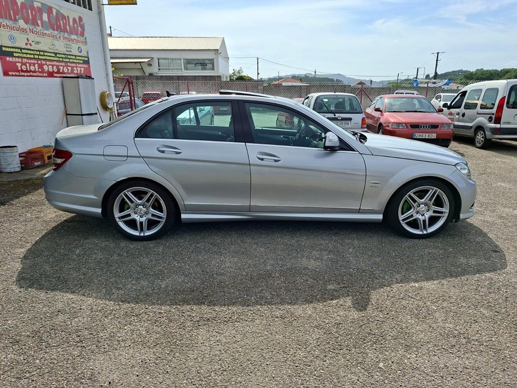 Foto 2 MERCEDES BENZ C320