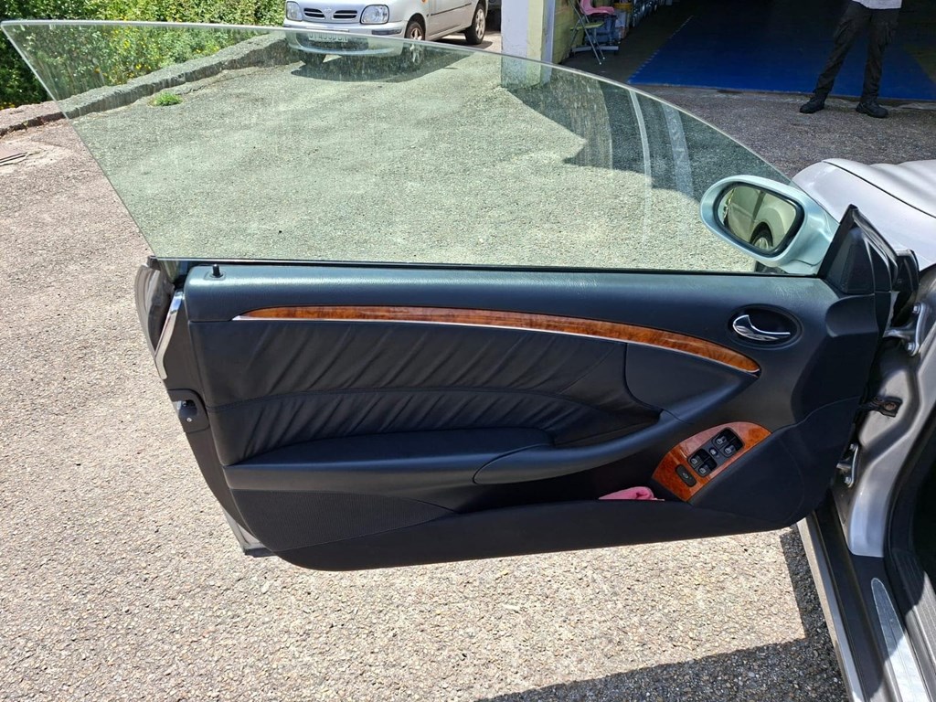 Foto 21 MERCEDES-BENZ CLK CABRIO